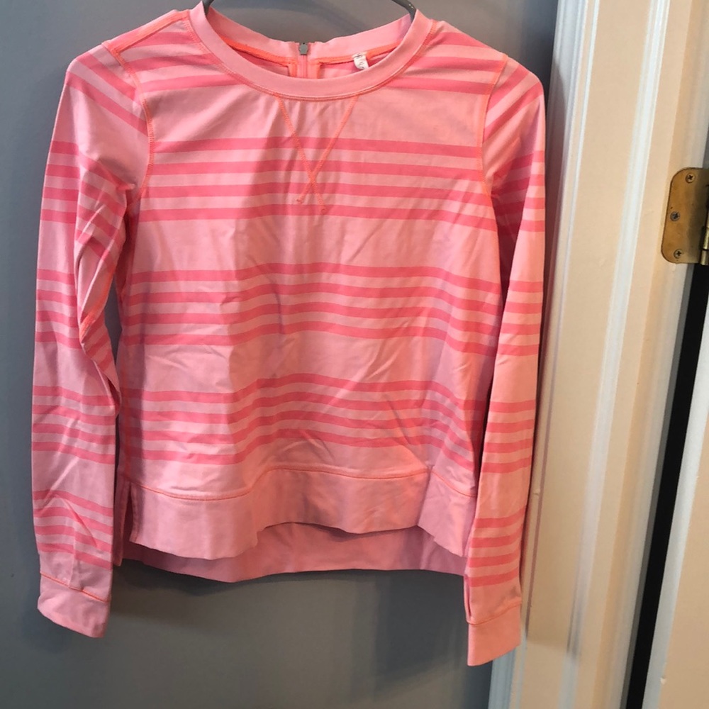 Lululemon pullover long sleeve shirt